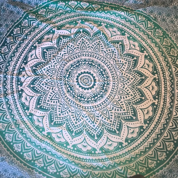 Wall tapestry - Picture 1 of 2